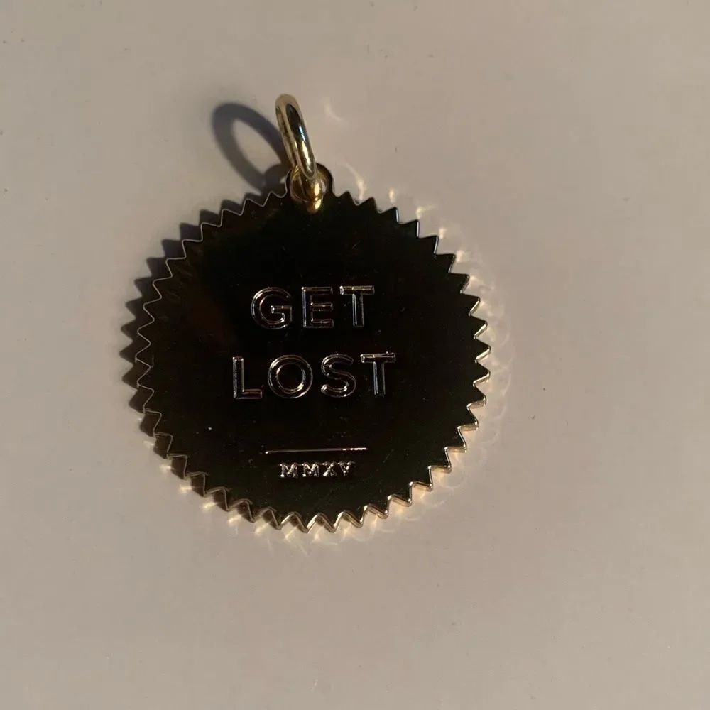 India Hicks Pendant - Get Lost - New